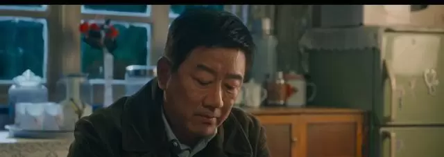 《方圆八百米》大结局揭晓:陈辉藏尸老洗煤厂逻辑与判决结果:资讯配图 《方圆八百米》大结局揭晓:陈辉藏尸老洗煤厂逻辑与判决结果:资讯配图
