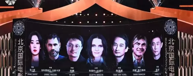 于和伟凭《森中有林》获北影节天坛奖最佳男主角:资讯配图 于和伟凭《森中有林》获北影节天坛奖最佳男主角:资讯配图