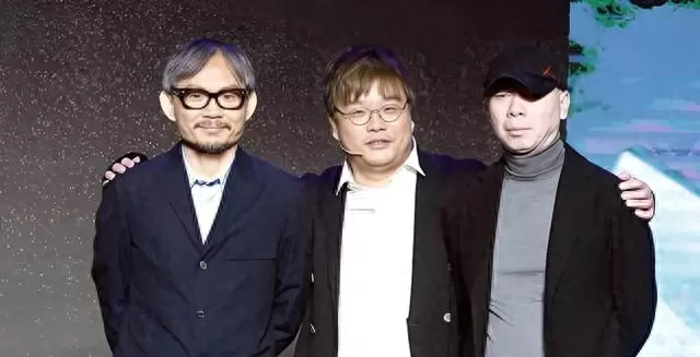 华谊兄弟八年连续亏损,陈国富离任与冯小刚对赌成转折点:情报图 华谊兄弟八年连续亏损,陈国富离任与冯小刚对赌成转折点:情报图