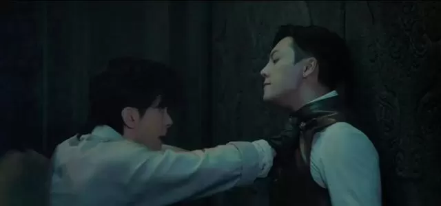 《老九门》浴池对决戏份重剪上线,陈伟霆曾舜晞动作戏成追剧焦点:资讯配图 《老九门》浴池对决戏份重剪上线,陈伟霆曾舜晞动作戏成追剧焦点:资讯配图